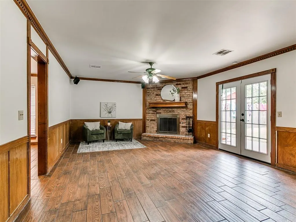 Photo 13 — 11313 Davis Court, Oklahoma City, OK 73162