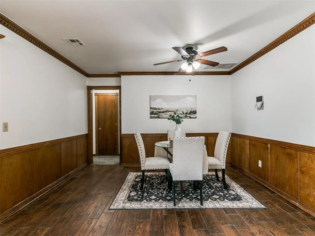 Photo 16 — 11313 Davis Court, Oklahoma City, OK 73162