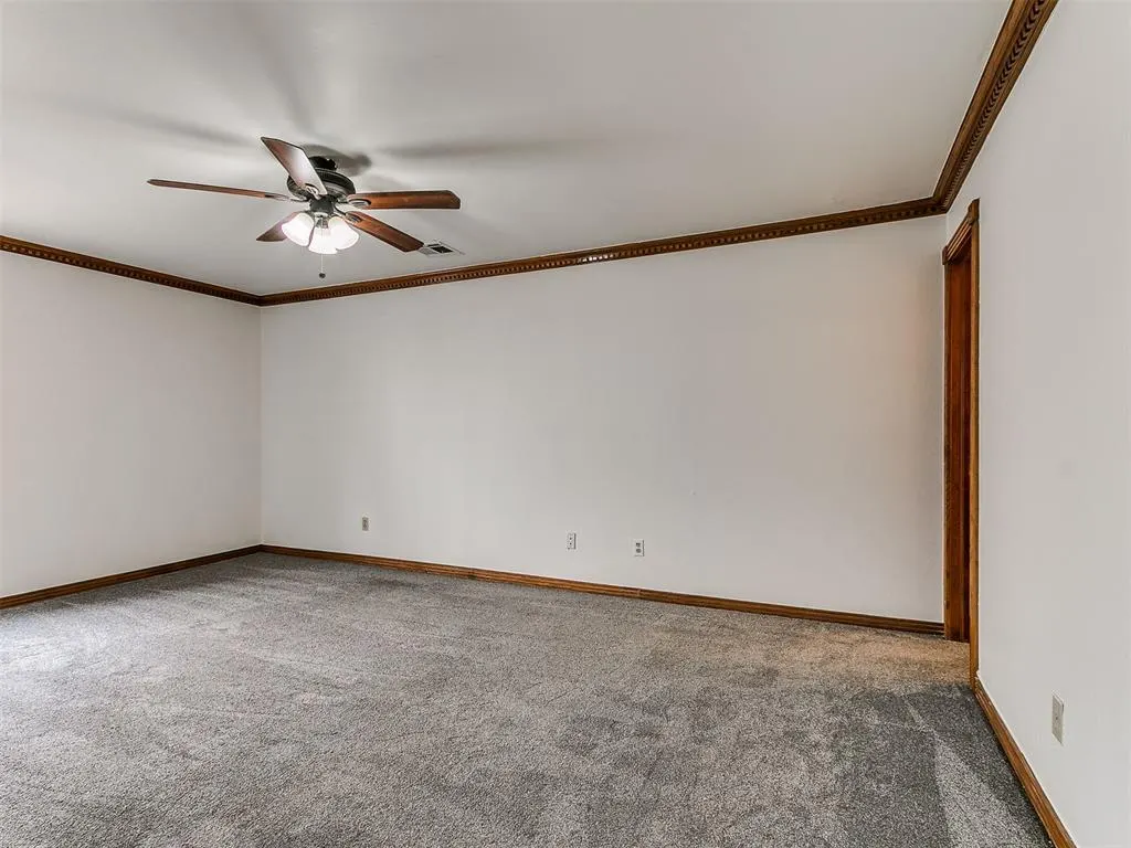 Photo 23 — 11313 Davis Court, Oklahoma City, OK 73162