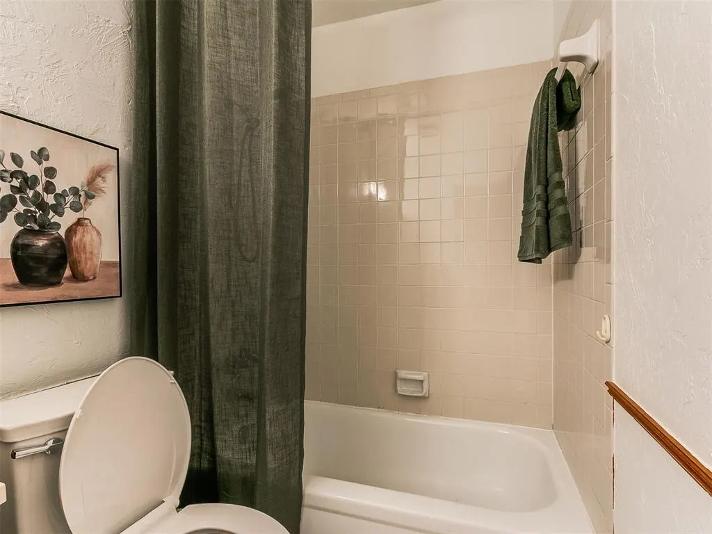 Photo 31 — 11313 Davis Court, Oklahoma City, OK 73162