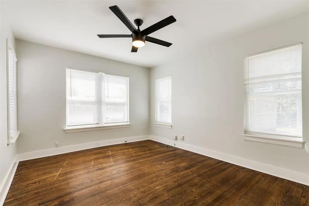 Photo 12 — 2344 NW 12th Street, Oklahoma City, OK 73107