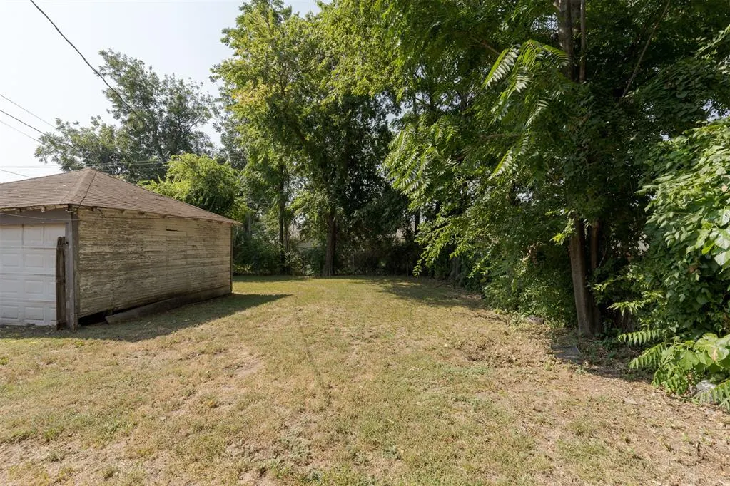 Photo 15 — 2344 NW 12th Street, Oklahoma City, OK 73107