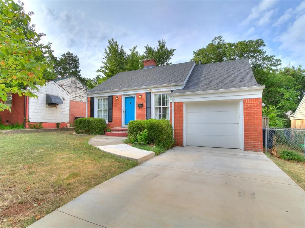 Photo 2 — 616 NW 47th Street, Oklahoma City, OK 73118
