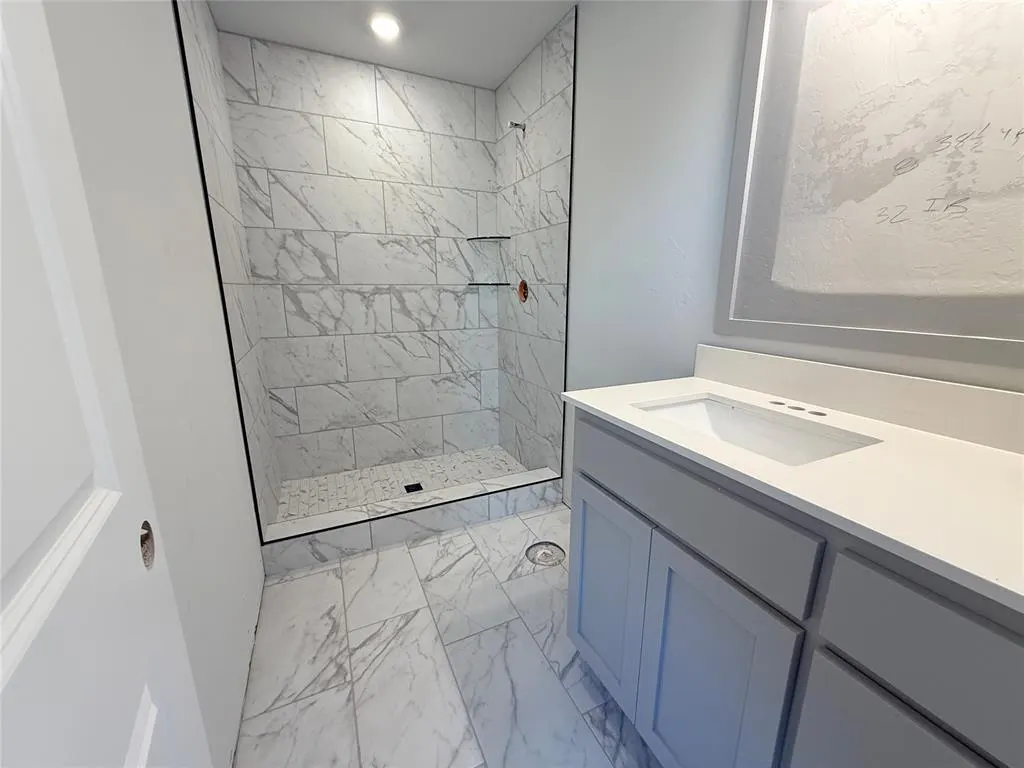 Photo 7 — 1037 SW 139th Terrace, Oklahoma City, OK 73170