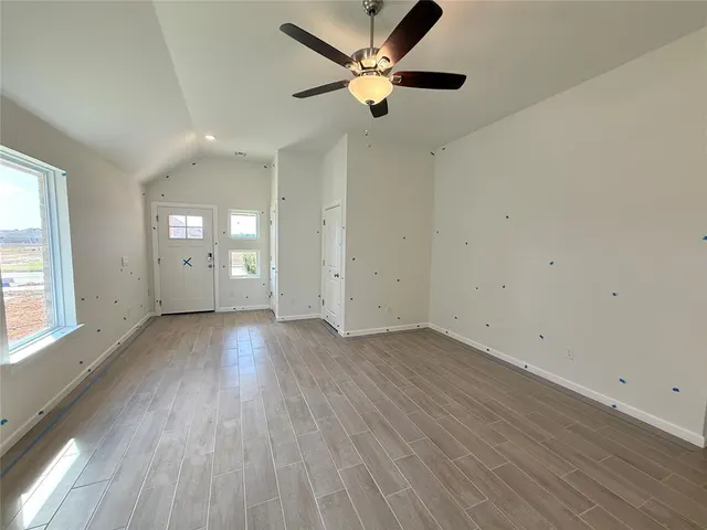 Photo 2 — 13904 Mondello Lane, Oklahoma City, OK 73170