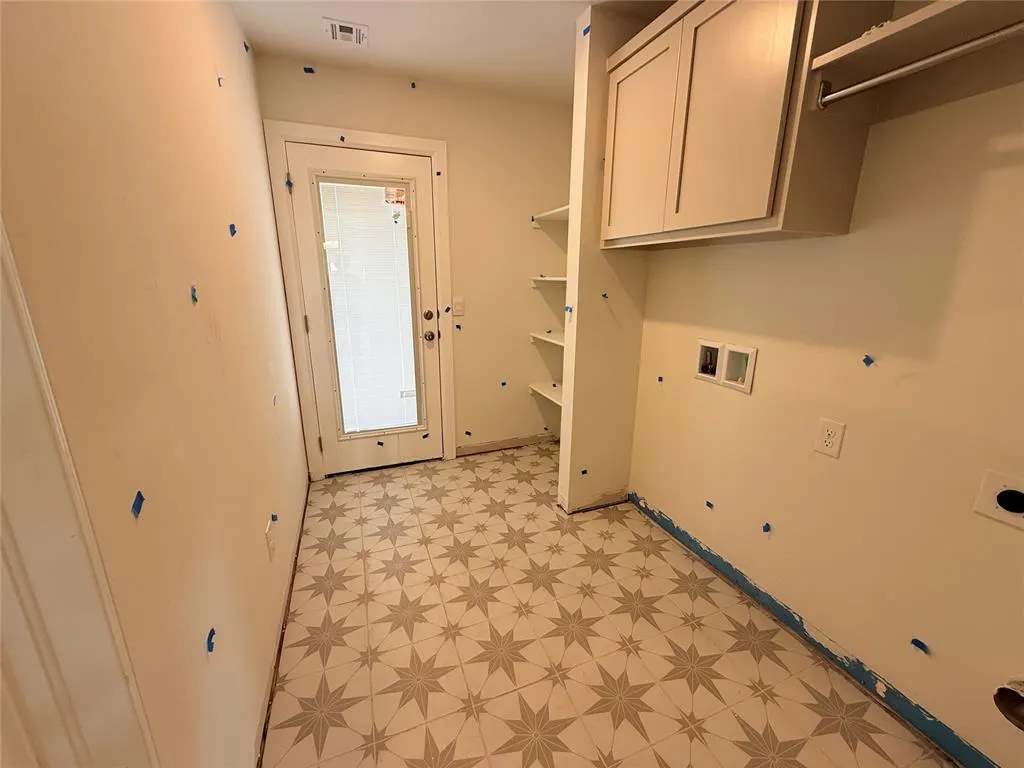 Photo 5 — 13904 Mondello Lane, Oklahoma City, OK 73170