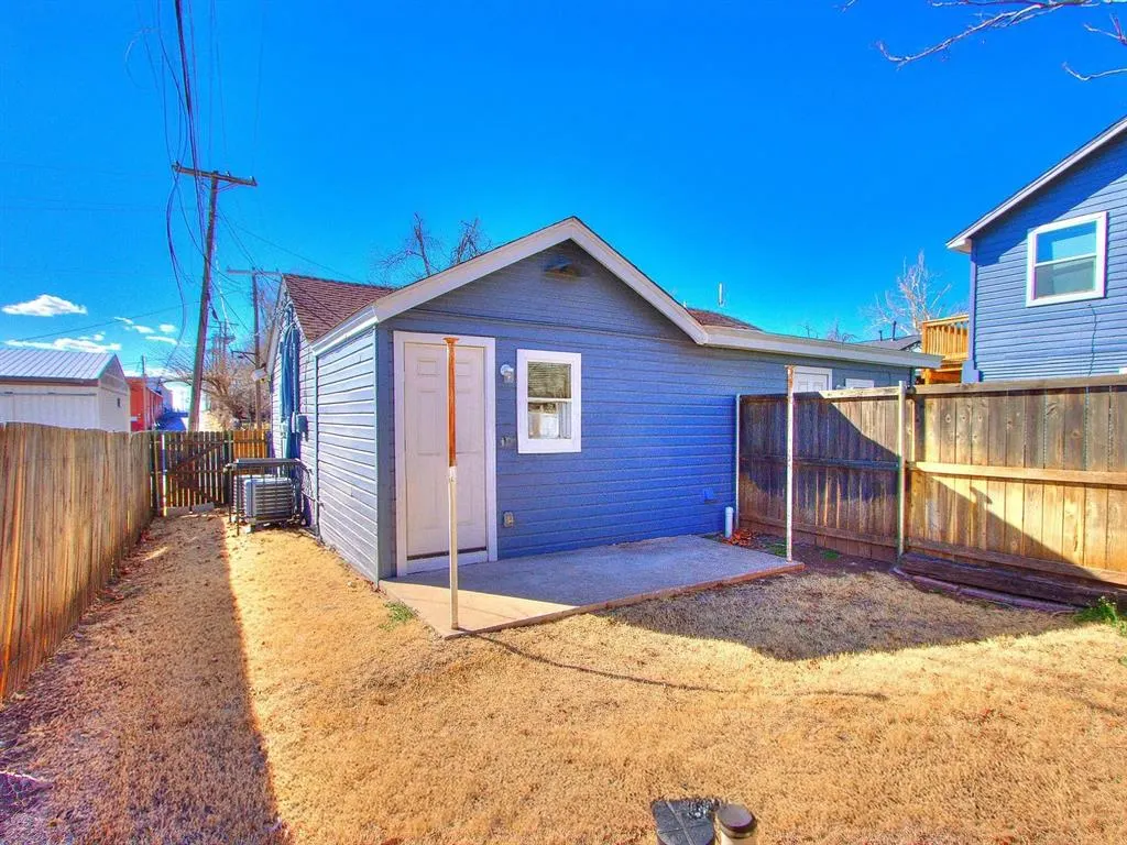 Photo 13 — 1112 N Ross Avenue, Oklahoma City, OK 73107