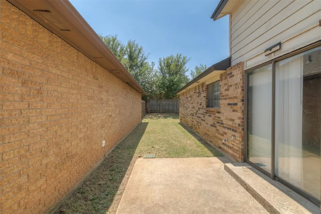 Photo 5 — 7740 Doris Drive, Oklahoma City, OK 73162