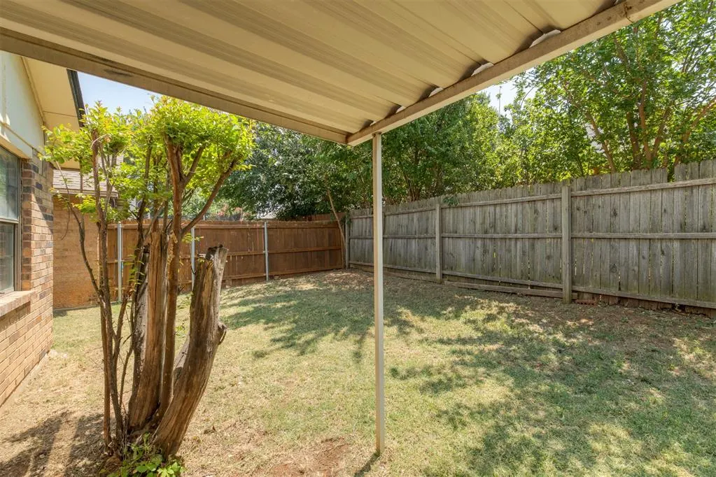 Photo 7 — 7740 Doris Drive, Oklahoma City, OK 73162