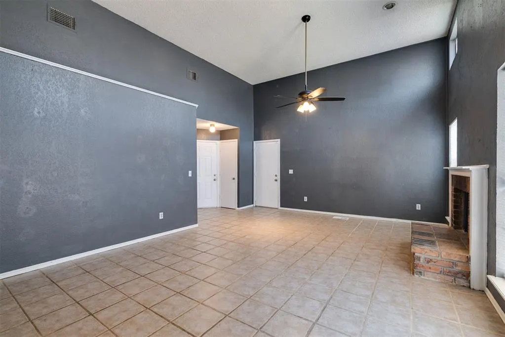 Photo 13 — 7740 Doris Drive, Oklahoma City, OK 73162