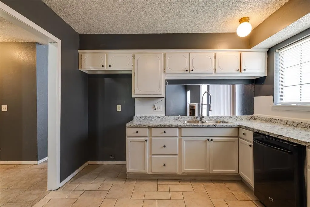 Photo 21 — 7740 Doris Drive, Oklahoma City, OK 73162