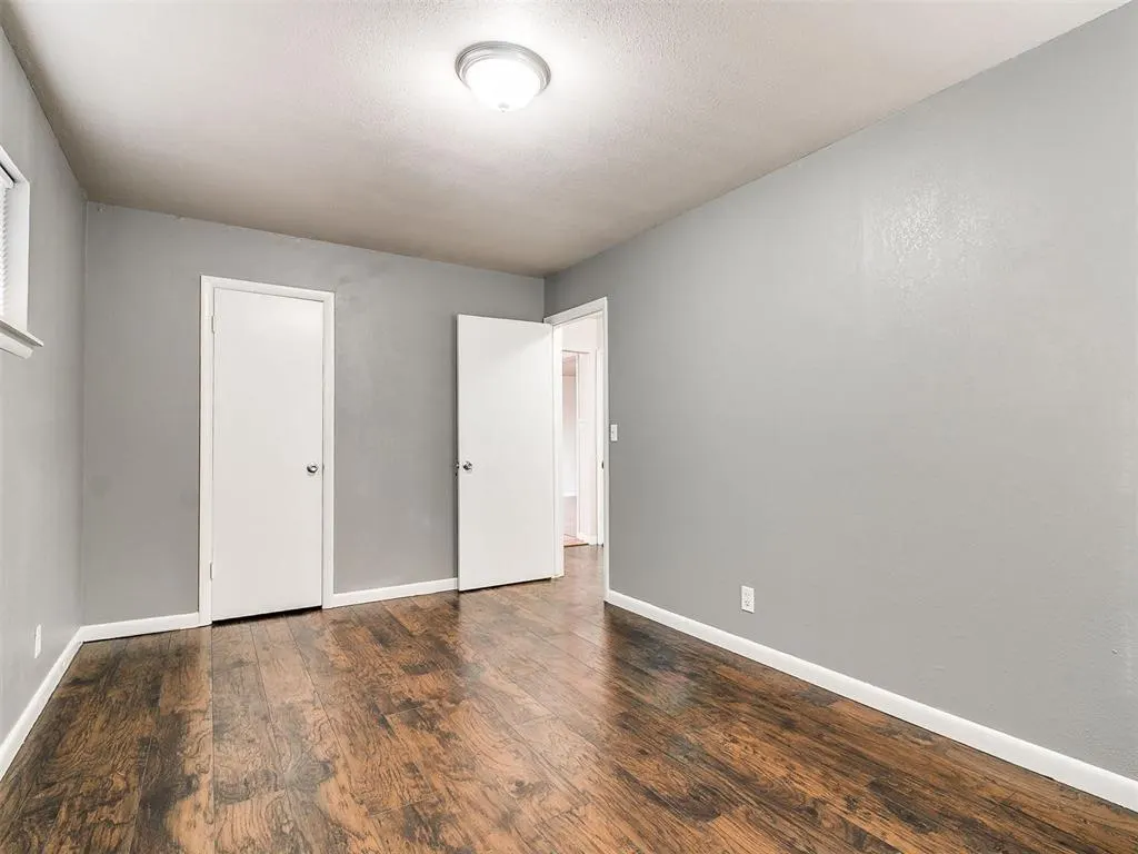 Photo 11 — 8420 N Harvey Place, Oklahoma City, OK 73114
