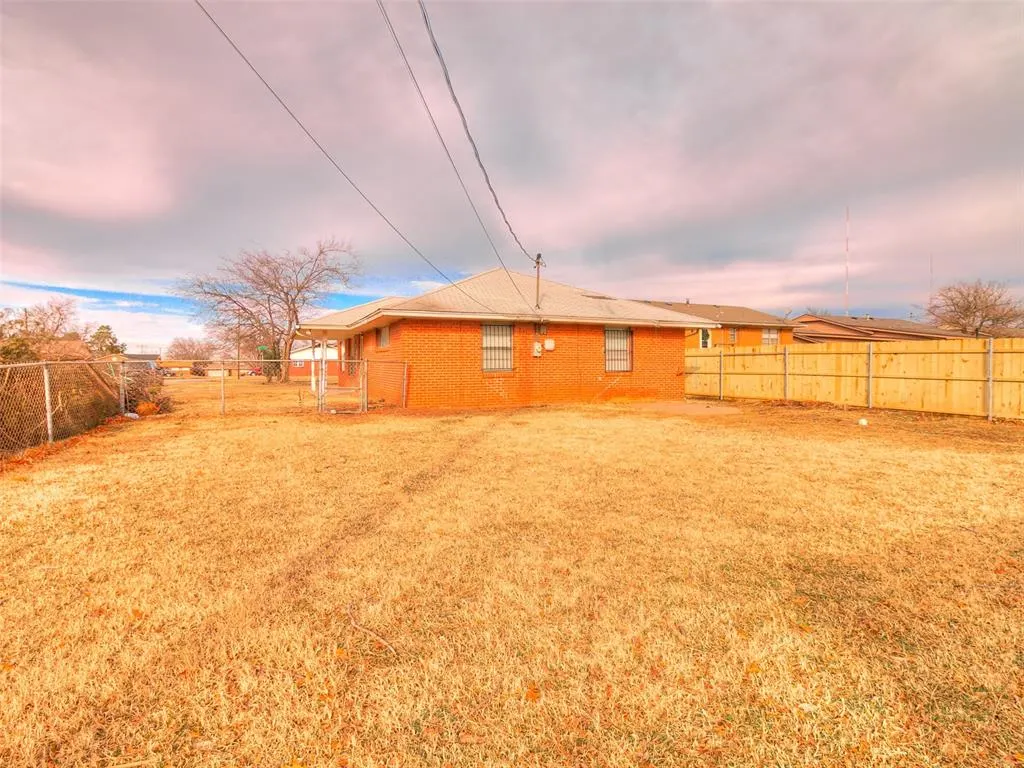 Photo 19 — 8420 N Harvey Place, Oklahoma City, OK 73114