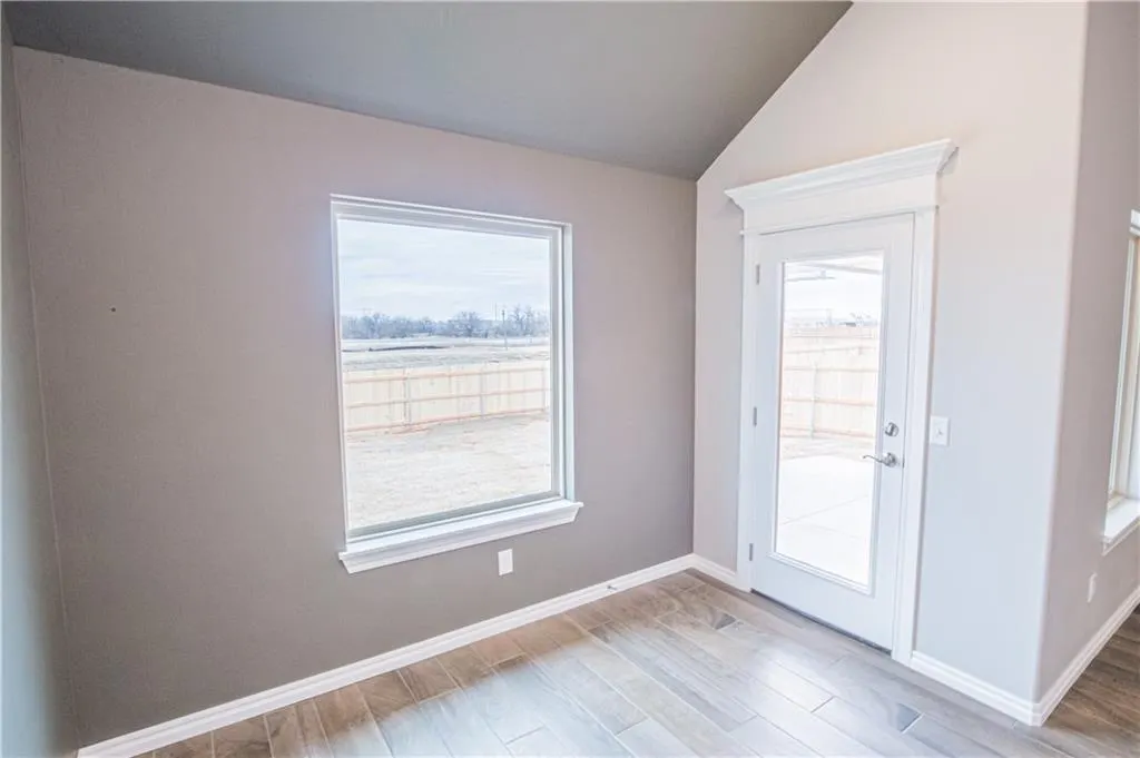 Photo 20 — 616 John Chisholm Way, Yukon, OK 73099