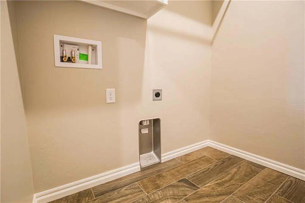 Photo 21 — 616 John Chisholm Way, Yukon, OK 73099