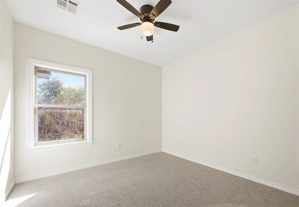 Photo 33 — 12444 Oak Alley, Guthrie, OK 73044