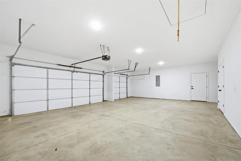 Photo 40 — 12444 Oak Alley, Guthrie, OK 73044