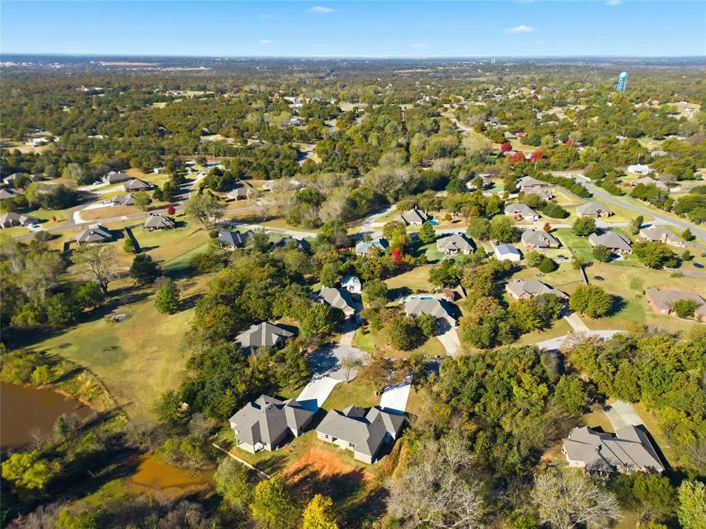Photo 49 — 12444 Oak Alley, Guthrie, OK 73044
