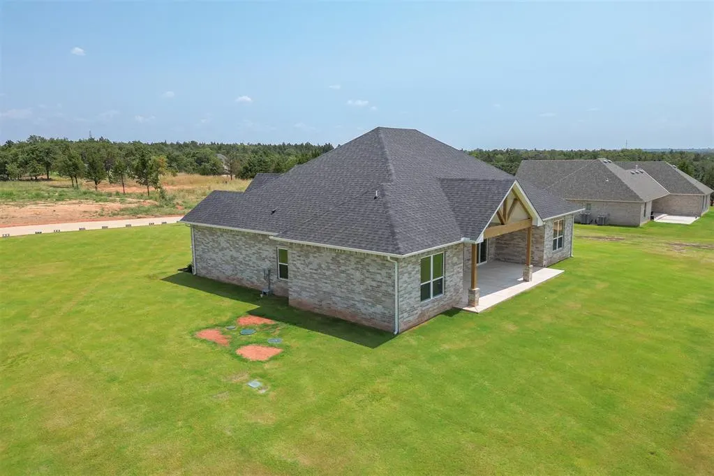 Photo 44 — 9385 Eliana Drive, Guthrie, OK 73044