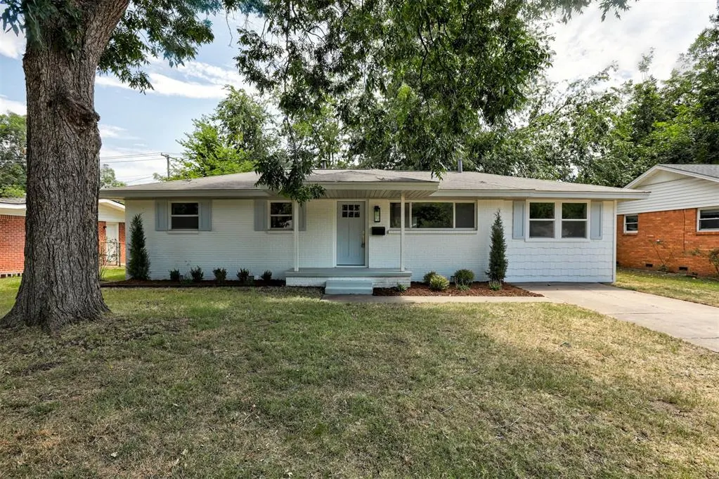 Photo 2 — 1712 W Boyd Drive, Norman, OK 73069