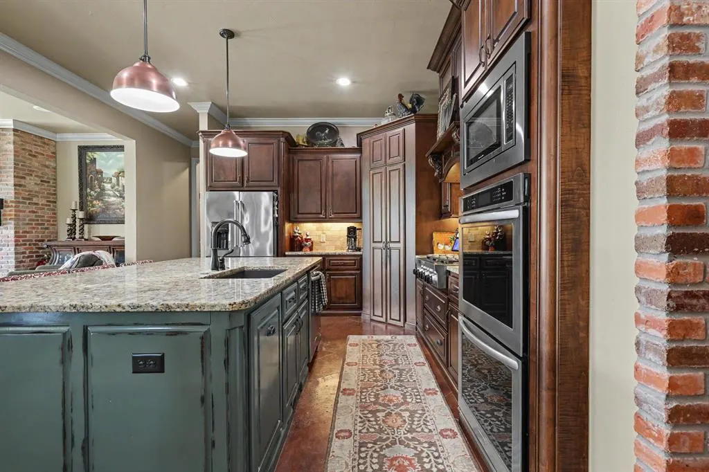 Photo 8 — 9300 NW 97th Circle, Yukon, OK 73099