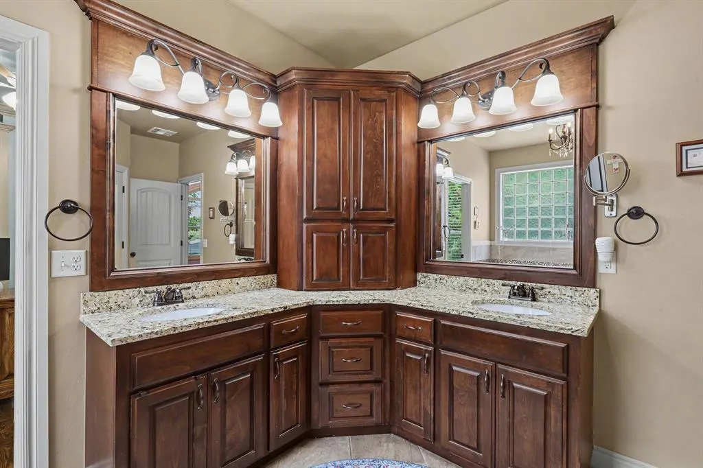 Photo 25 — 9300 NW 97th Circle, Yukon, OK 73099
