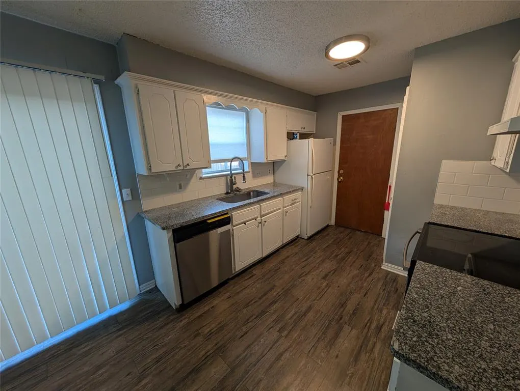 Photo 6 — 122 Crystal Circle 122, Norman, OK 73069