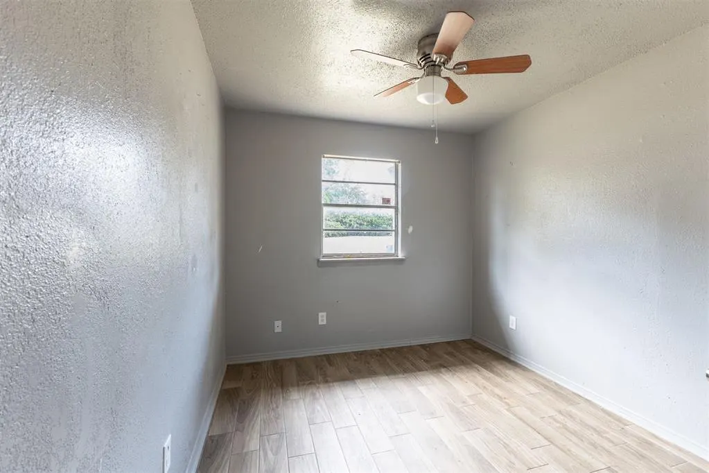 Photo 9 — 1500 McDonald Drive, Oklahoma City, OK 73130
