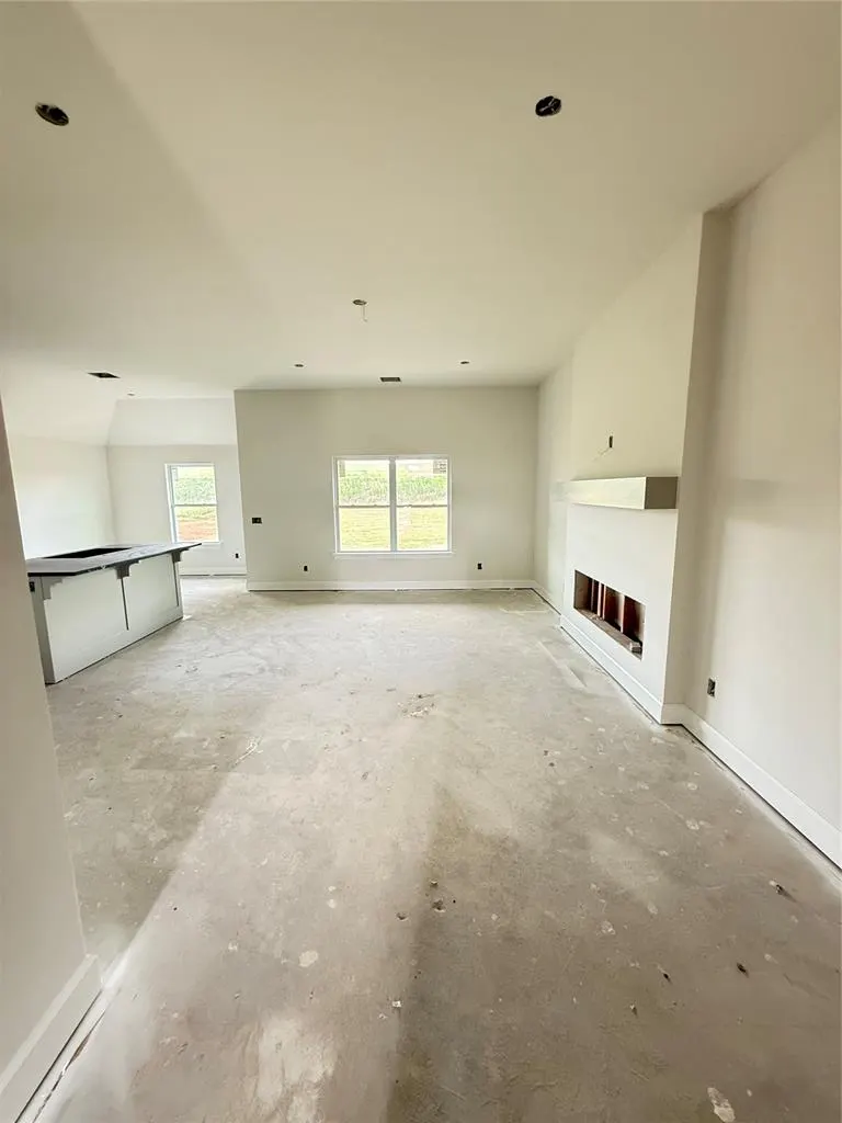 Photo 3 — 1320 Colonial Avenue, Tuttle, OK 73089