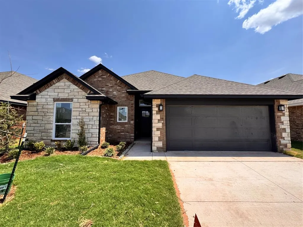 Front exterior — 1320 Colonial Avenue, Tuttle, OK 73089