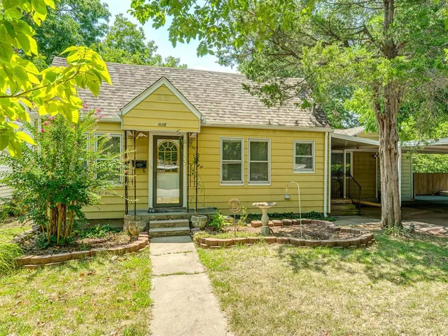 Photo 2 — 1006 W Eufaula Street, Norman, OK 73069