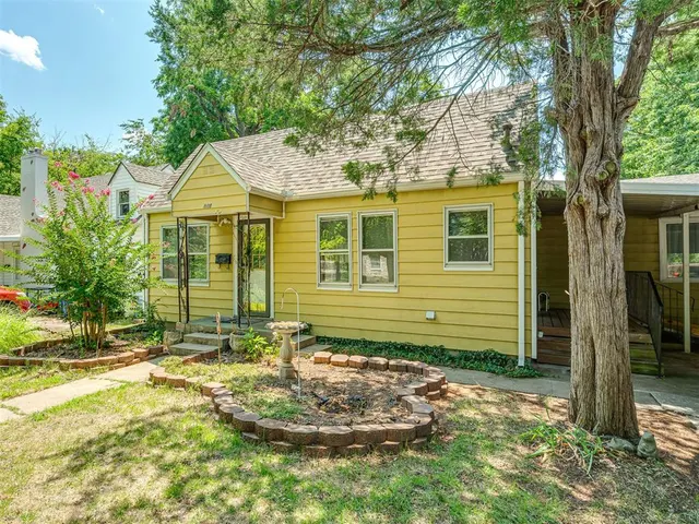 Photo 3 — 1006 W Eufaula Street, Norman, OK 73069