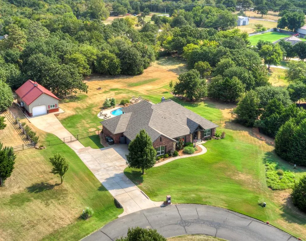Front exterior — 1275 Stone Ridge Drive, Edmond, OK 73034