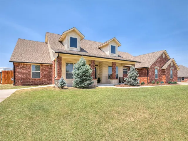 Photo 2 — 7701 Deer Meadow Drive, Oklahoma City, OK 73150