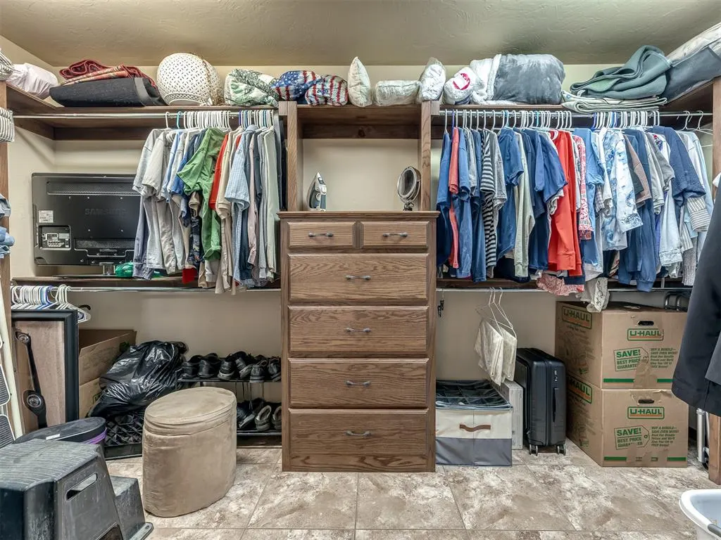 Photo 28 — 7701 Deer Meadow Drive, Oklahoma City, OK 73150