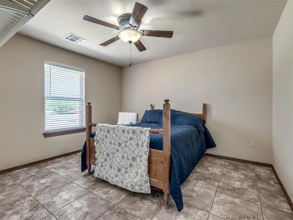 Photo 29 — 7701 Deer Meadow Drive, Oklahoma City, OK 73150