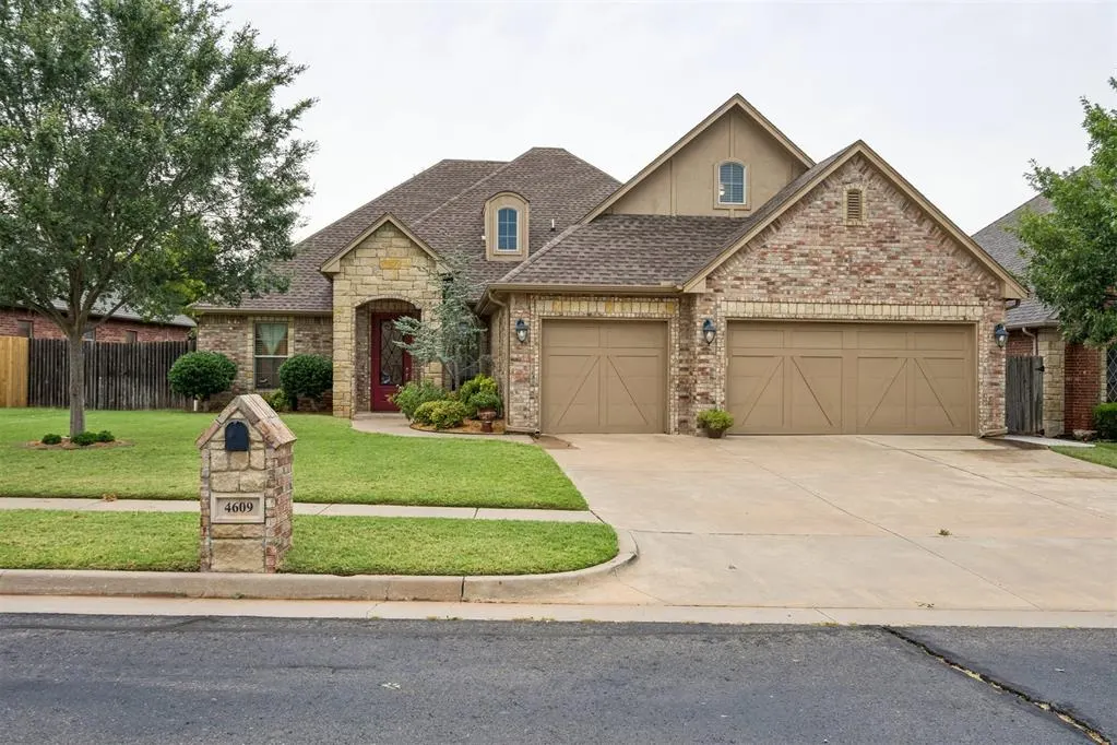 Photo 2 — 4609 NW 162nd Street, Edmond, OK 73013
