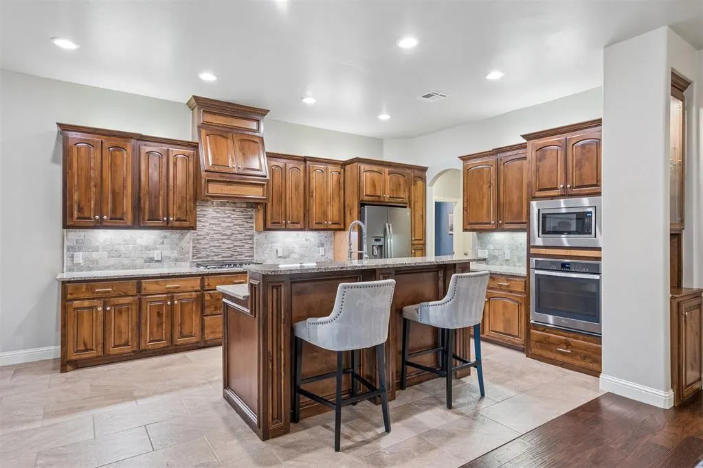 Photo 5 — 4609 NW 162nd Street, Edmond, OK 73013