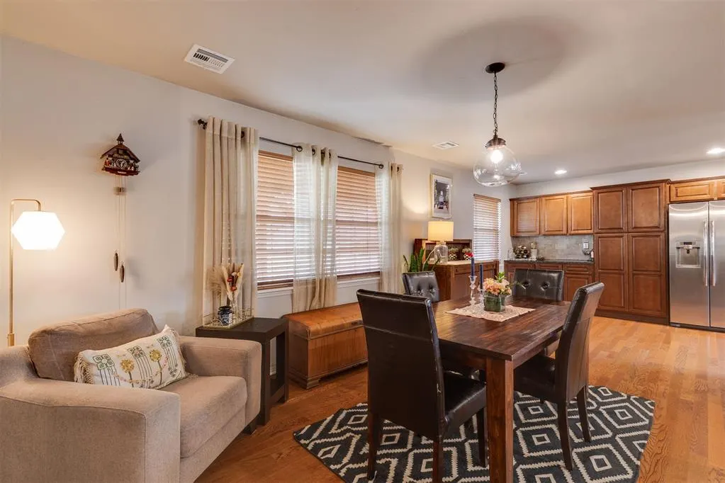 Photo 20 — 9404 N Lakeshore Drive, Oklahoma City, OK 73120