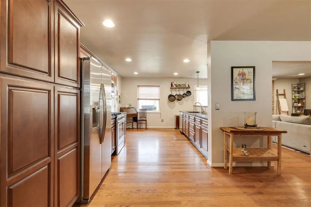 Photo 25 — 9404 N Lakeshore Drive, Oklahoma City, OK 73120