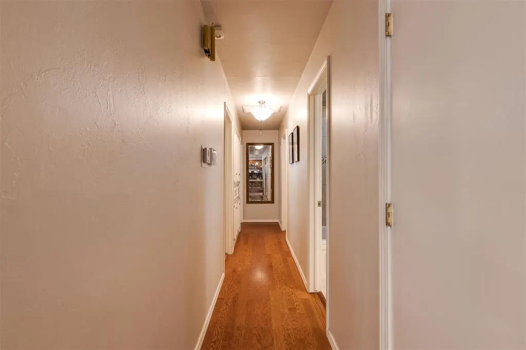 Photo 30 — 9404 N Lakeshore Drive, Oklahoma City, OK 73120