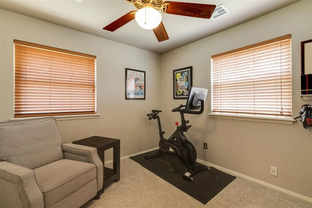 Photo 36 — 9404 N Lakeshore Drive, Oklahoma City, OK 73120