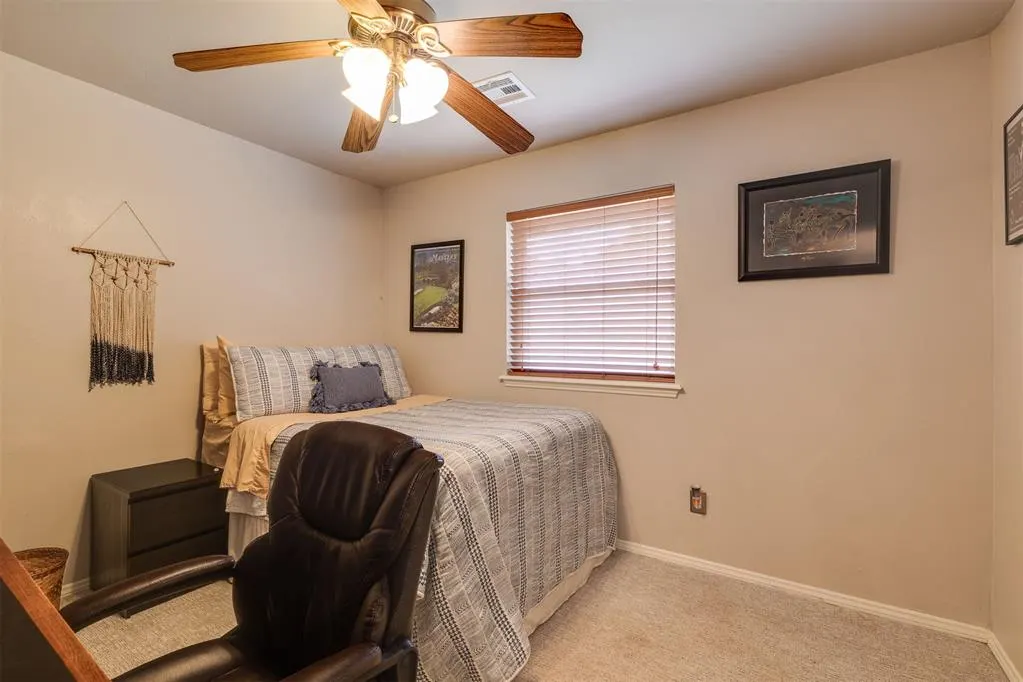 Photo 38 — 9404 N Lakeshore Drive, Oklahoma City, OK 73120