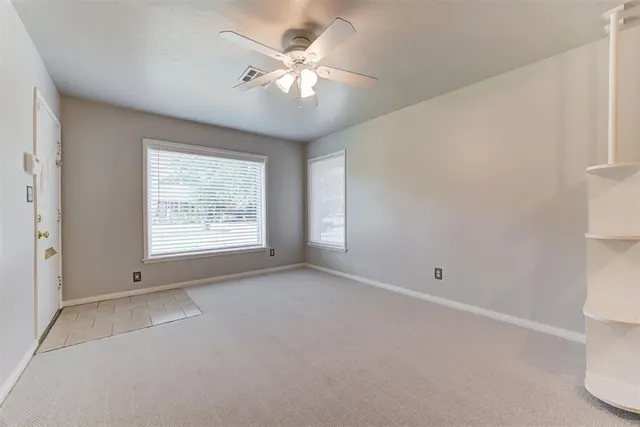 Photo 5 — 1407 Casady Lane, The Village, OK 73120