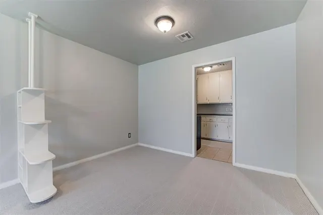 Photo 6 — 1407 Casady Lane, The Village, OK 73120