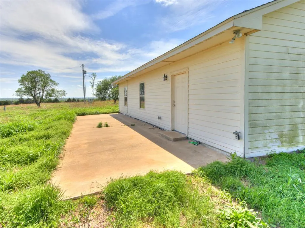 Photo 4 — 2975 S Academy Road, Guthrie, OK 73044