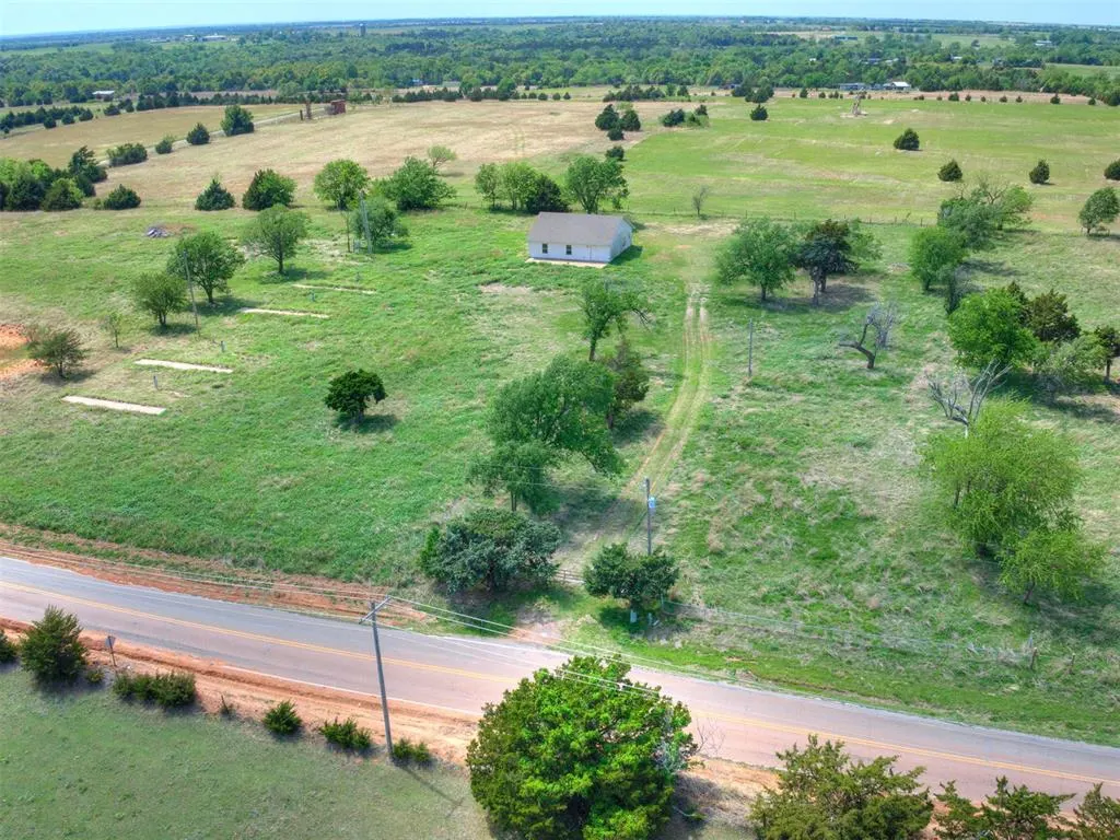 Photo 6 — 2975 S Academy Road, Guthrie, OK 73044