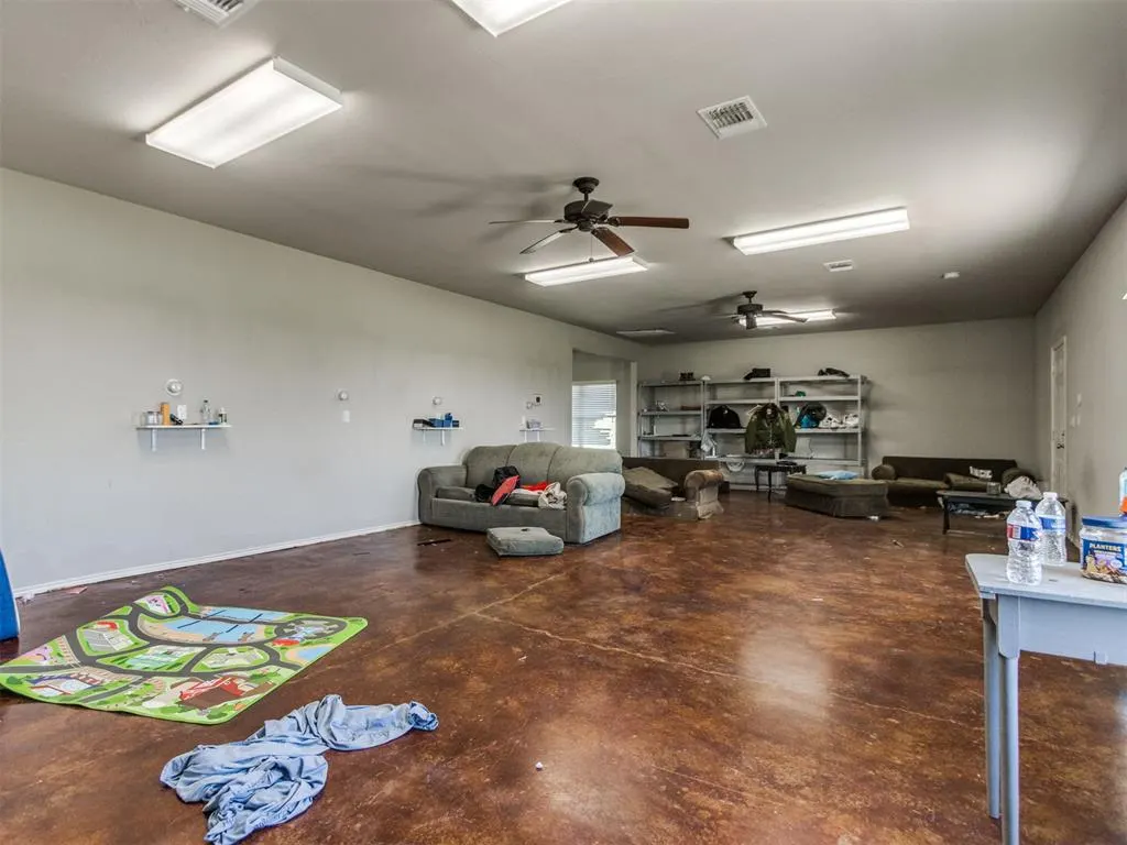 Photo 9 — 2975 S Academy Road, Guthrie, OK 73044