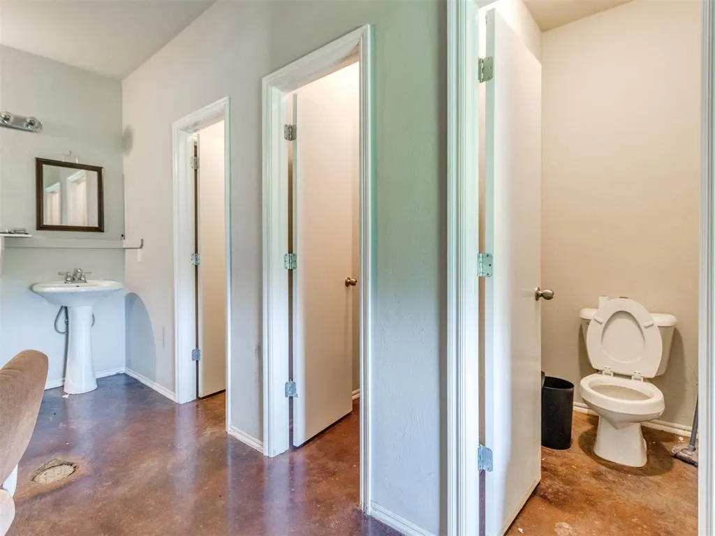 Photo 25 — 2975 S Academy Road, Guthrie, OK 73044