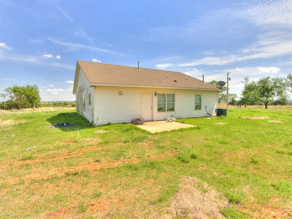 Photo 27 — 2975 S Academy Road, Guthrie, OK 73044